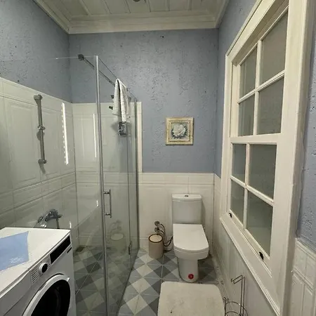 The Whole House Apartment